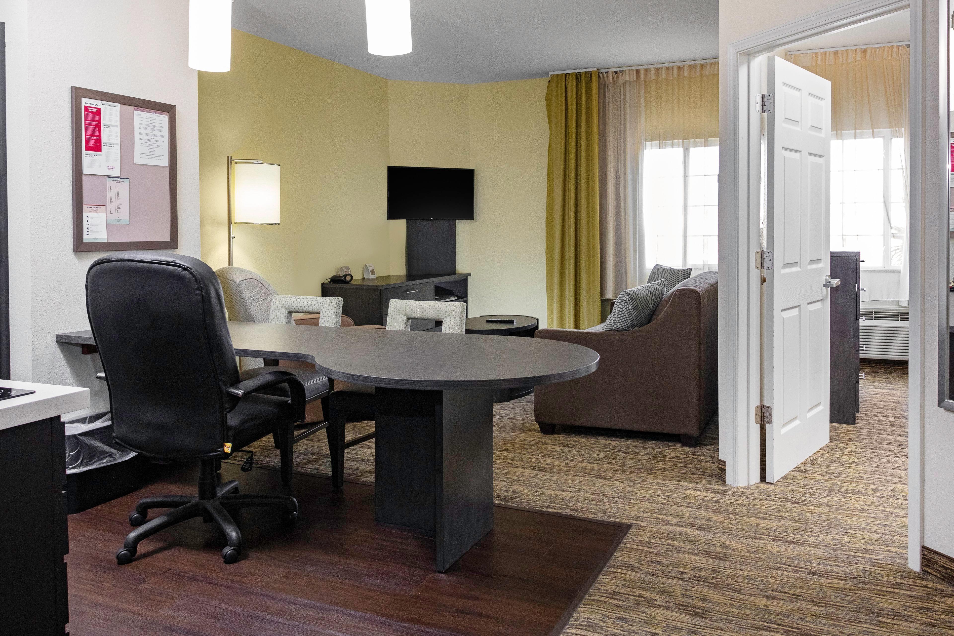 Candlewood Suites Warner Robins By Ihg Esterno foto