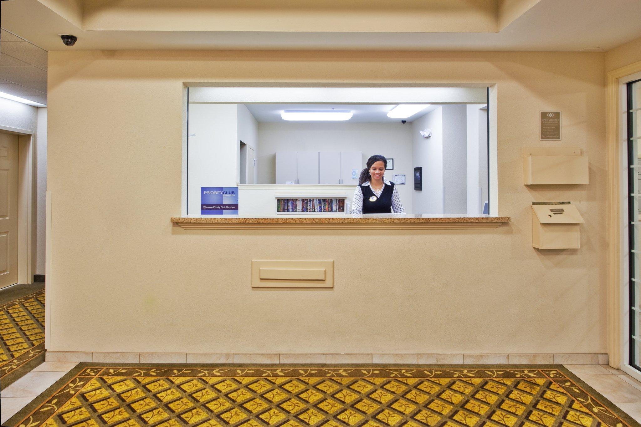 Candlewood Suites Warner Robins By Ihg Esterno foto